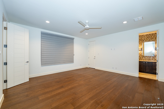 Image 23 of 30 For 100 Canterbury Hill