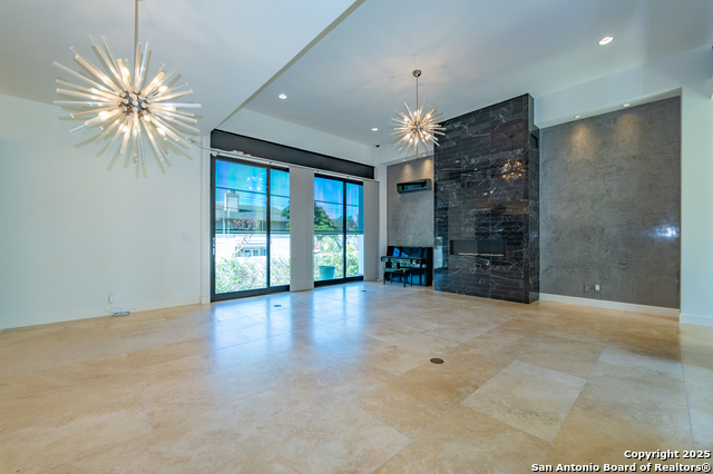 Image 26 of 30 For 100 Canterbury Hill