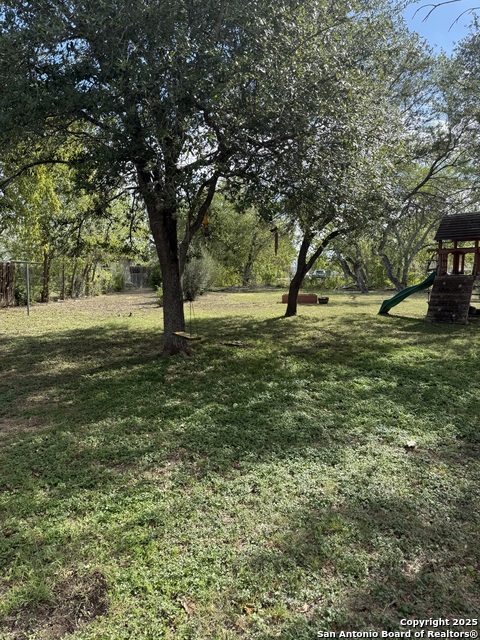 Image 12 of 13 For 1422 Sunshine