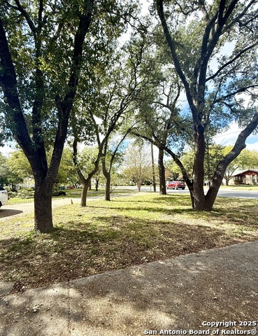 Image 2 of 13 For 1422 Sunshine