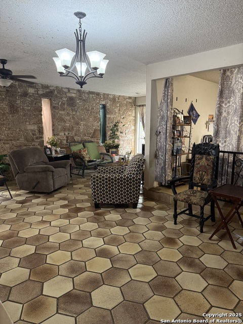 Image 5 of 13 For 1422 Sunshine