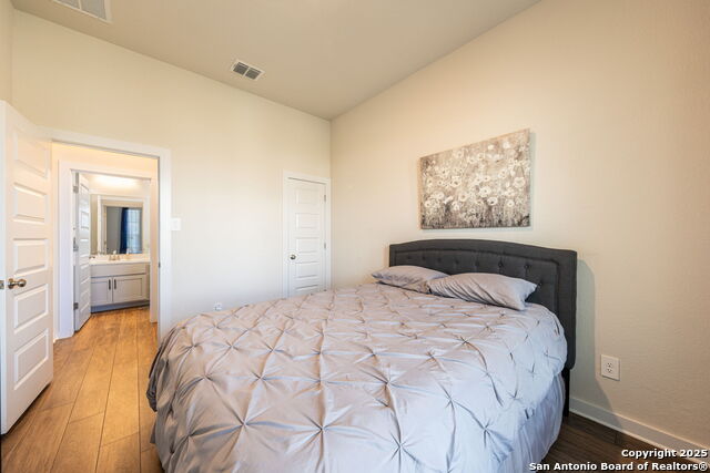 Image 17 of 35 For 1510 Escarpment