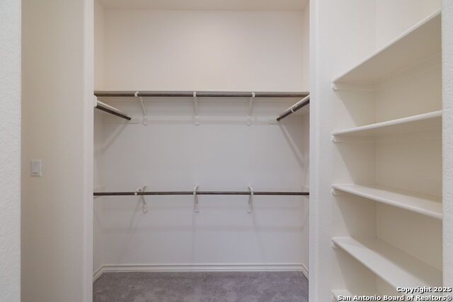 Image 32 of 39 For 552 Chinkapin