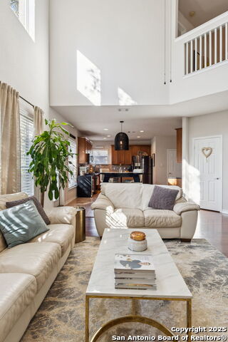 Listing photo id 16 for 19411 Sweet Oak