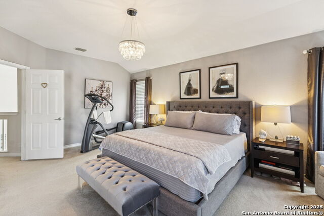 Listing photo id 18 for 19411 Sweet Oak