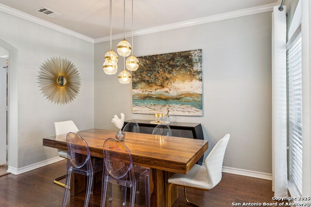 Listing photo id 4 for 19411 Sweet Oak