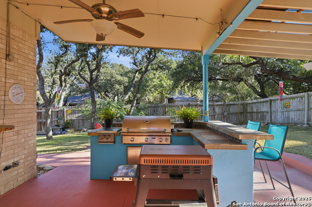 Image 29 of 38 For 11651 Foxford