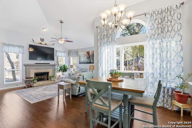 Image 7 of 38 For 11651 Foxford