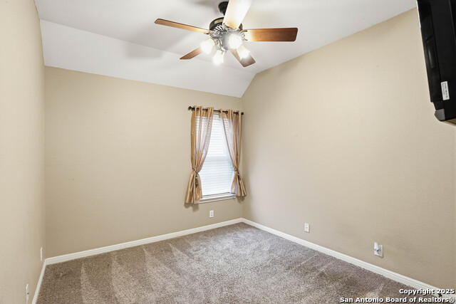 Image 27 of 38 For 527 Mesa Rdg