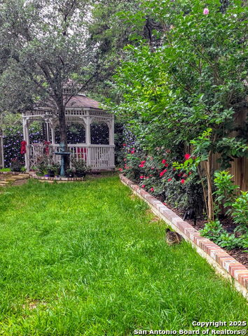 Image 33 of 38 For 527 Mesa Rdg