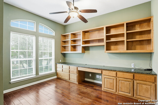 Image 6 of 38 For 527 Mesa Rdg