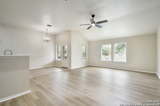 Image 5 of 30 For 13904 Bressani