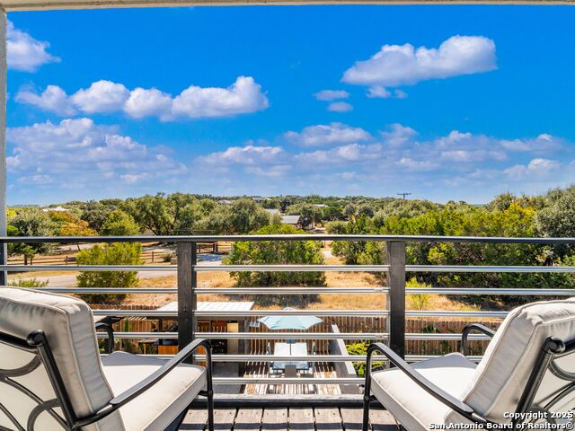 Image 40 of 62 For 629 Lake Island Drive