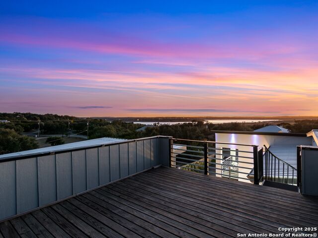 Image 46 of 62 For 629 Lake Island Drive