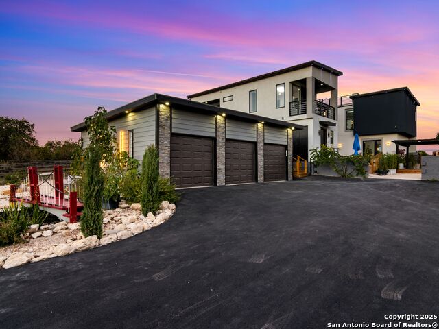 Image 48 of 62 For 629 Lake Island Drive