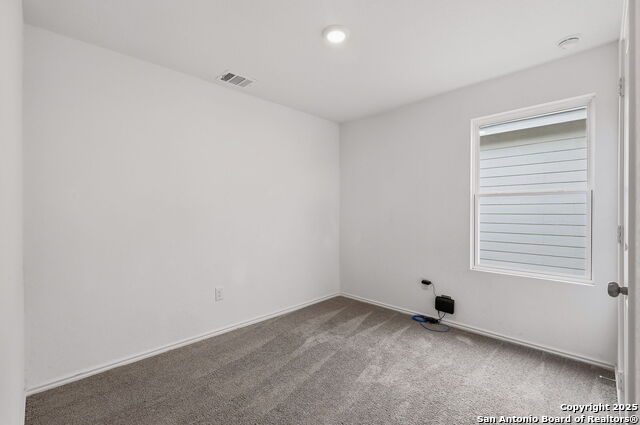 Image 18 of 25 For 7618 Aston Cross