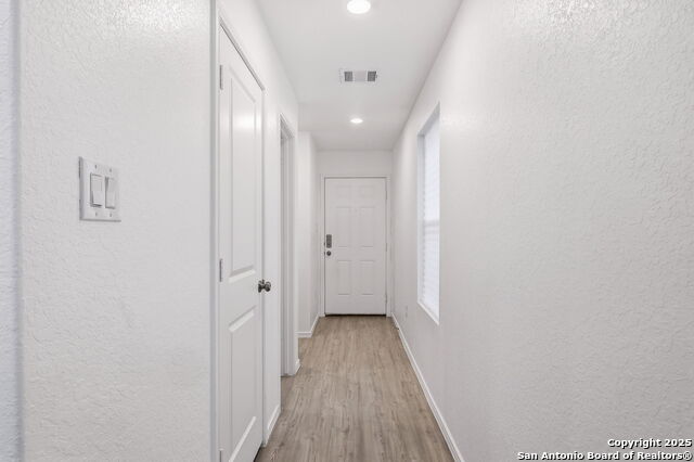 Image 5 of 25 For 7618 Aston Cross