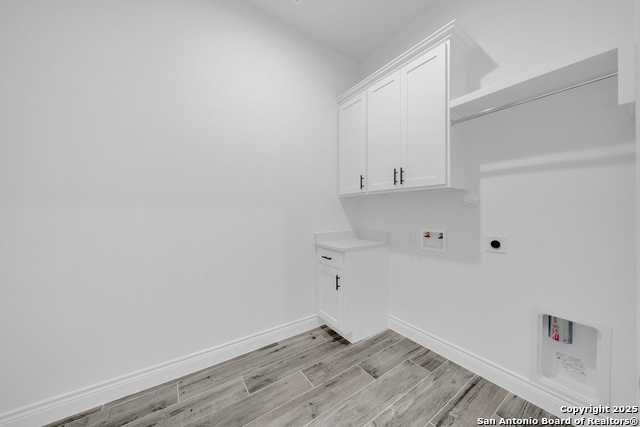 Image 18 of 47 For 162 Estates Dr