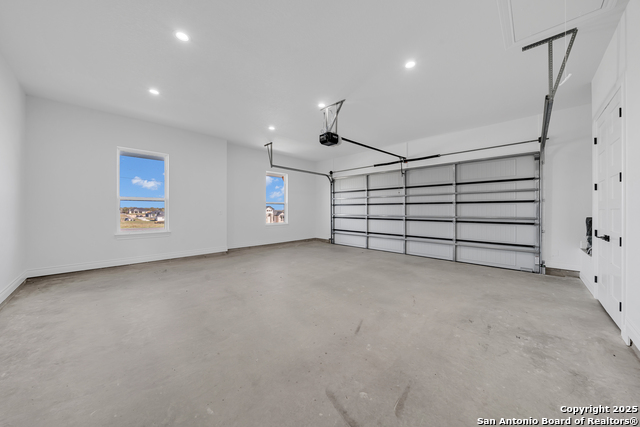 Image 36 of 47 For 162 Estates Dr