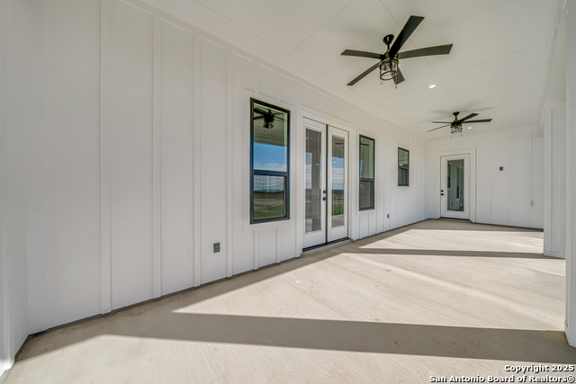 Image 41 of 47 For 162 Estates Dr