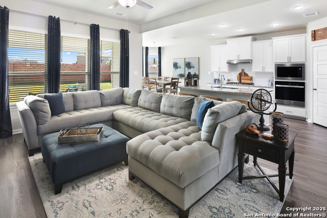 Image 15 of 37 For 315 Canton Chase