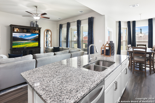 Image 19 of 37 For 315 Canton Chase