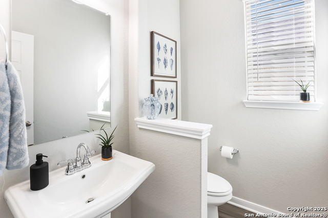 Image 22 of 37 For 315 Canton Chase