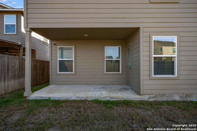 Image 30 of 34 For 13439 Whisper Crossing