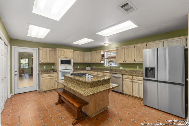 Image 17 of 50 For 4335 Mail Route