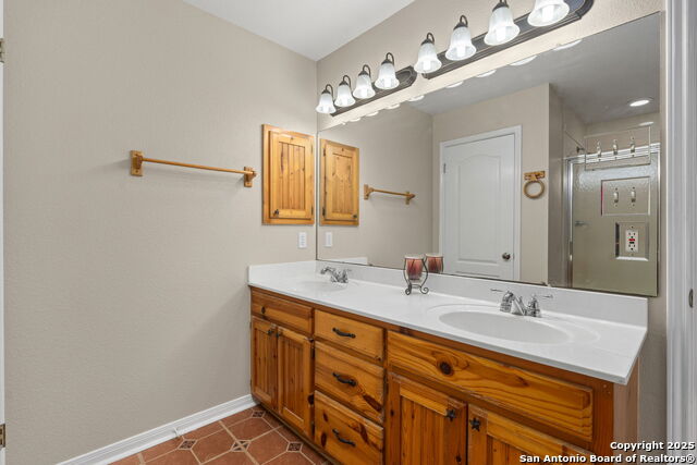 Image 24 of 50 For 4335 Mail Route