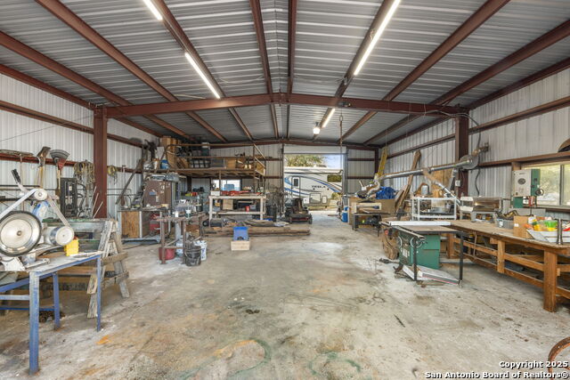 Image 34 of 50 For 4335 Mail Route