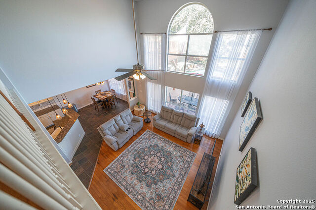 Image 22 of 50 For 19 Oak Mist