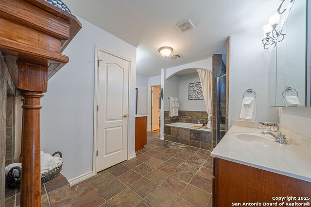 Image 29 of 50 For 19 Oak Mist