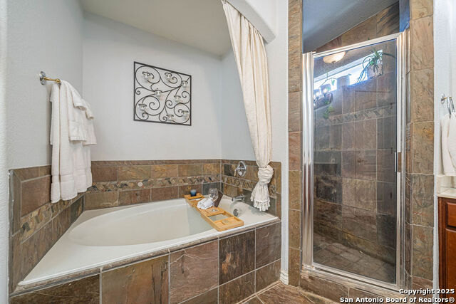 Image 32 of 50 For 19 Oak Mist