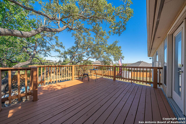 Image 34 of 50 For 19 Oak Mist