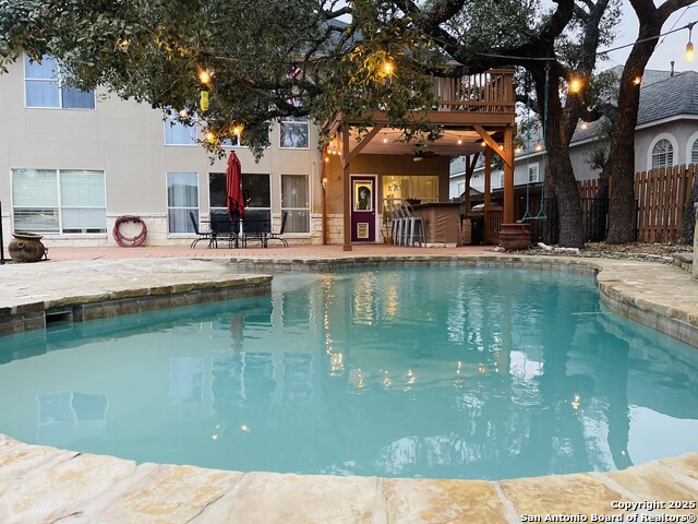 Image 37 of 50 For 19 Oak Mist