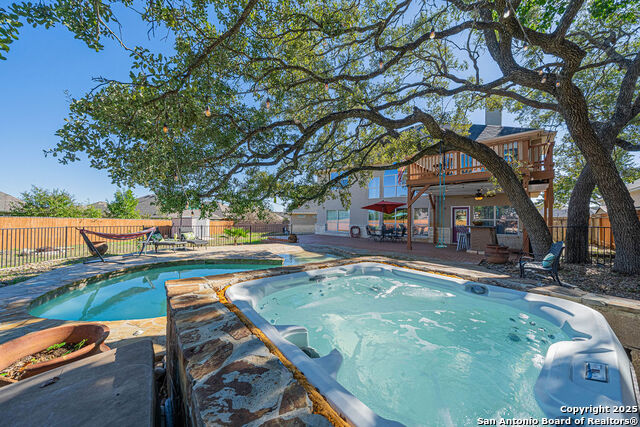 Image 40 of 50 For 19 Oak Mist