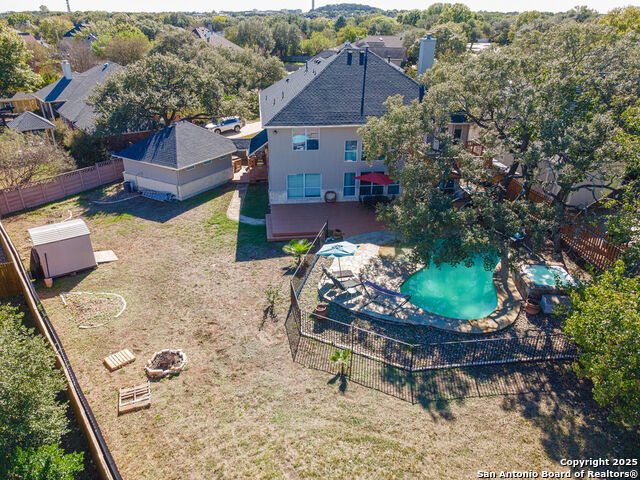 Image 47 of 50 For 19 Oak Mist