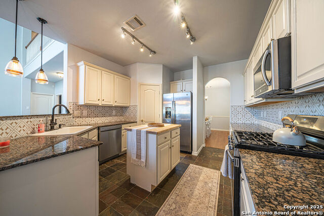 Image 5 of 50 For 19 Oak Mist