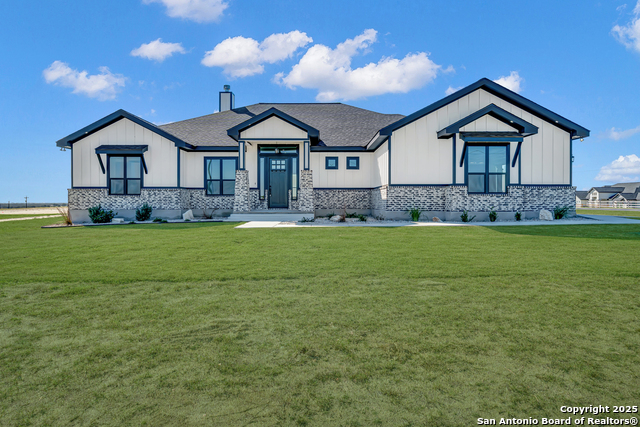 Details for 158 Estates Dr, La Vernia, TX 78121