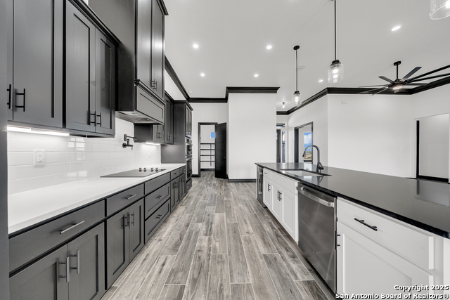 Image 15 of 47 For 158 Estates Dr