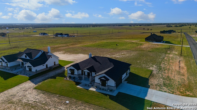 Image 5 of 47 For 158 Estates Dr