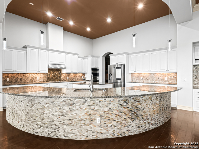 Image 15 of 77 For 1188 River Chase