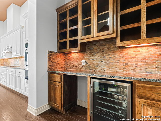 Image 18 of 77 For 1188 River Chase