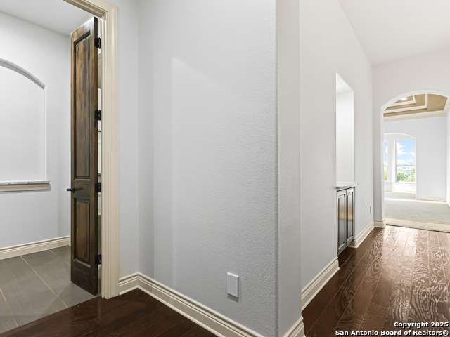 Image 30 of 77 For 1188 River Chase