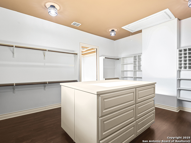 Image 40 of 77 For 1188 River Chase