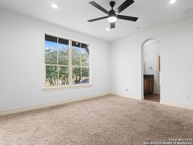 Image 50 of 77 For 1188 River Chase