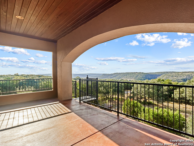 Image 56 of 77 For 1188 River Chase