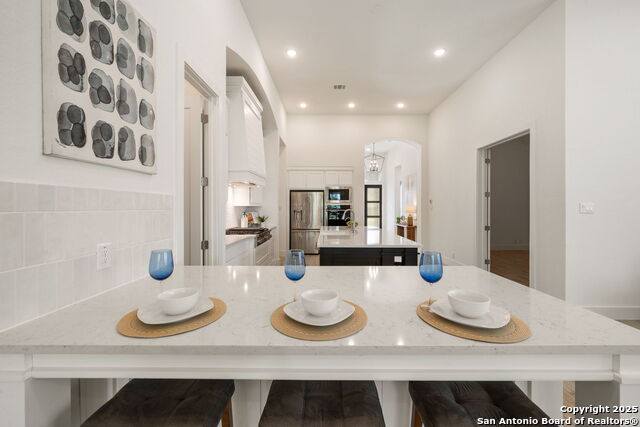 Image 16 of 72 For 220 Corazon  