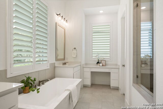 Image 25 of 72 For 220 Corazon  